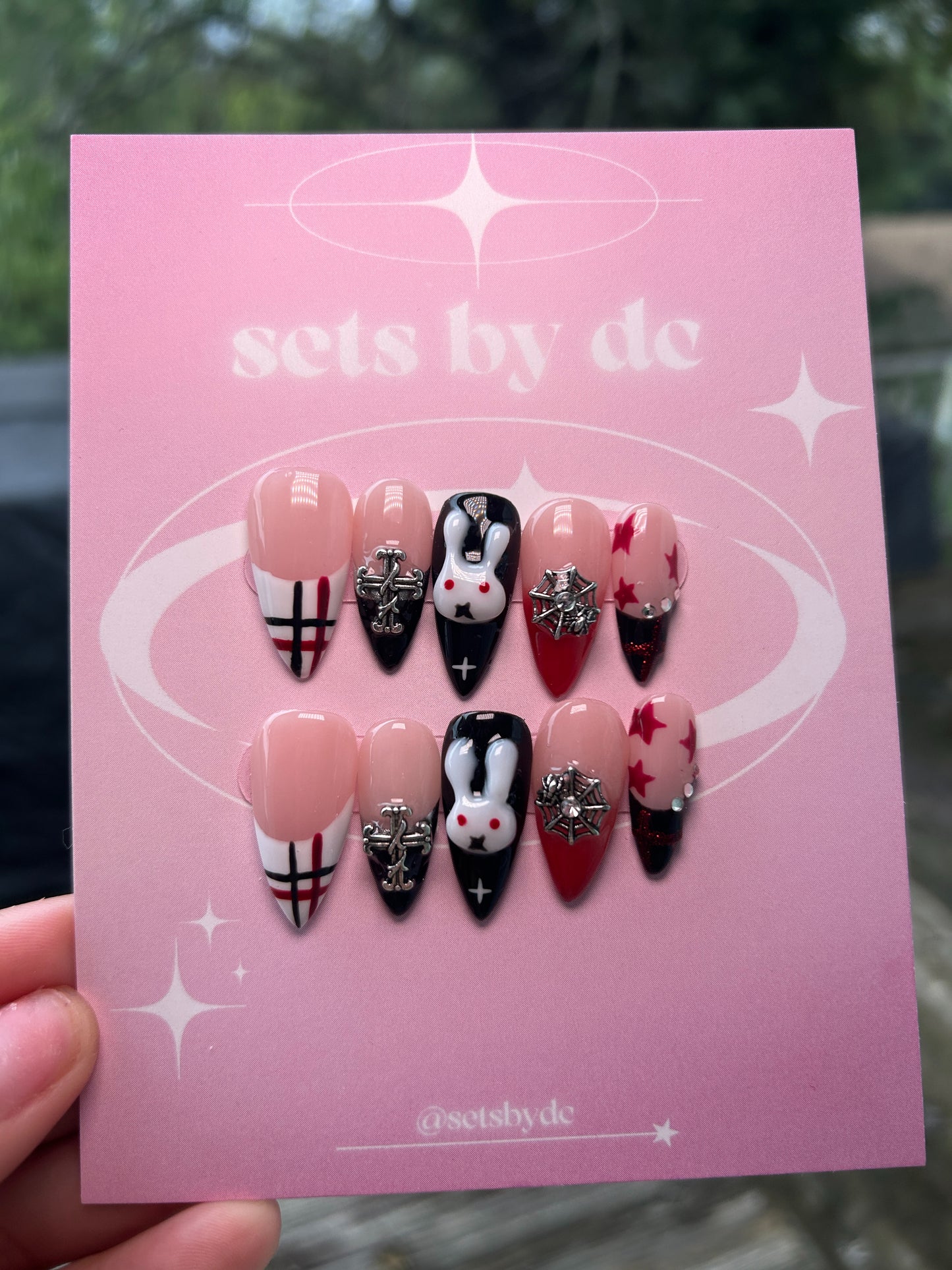 vampire miffy nails